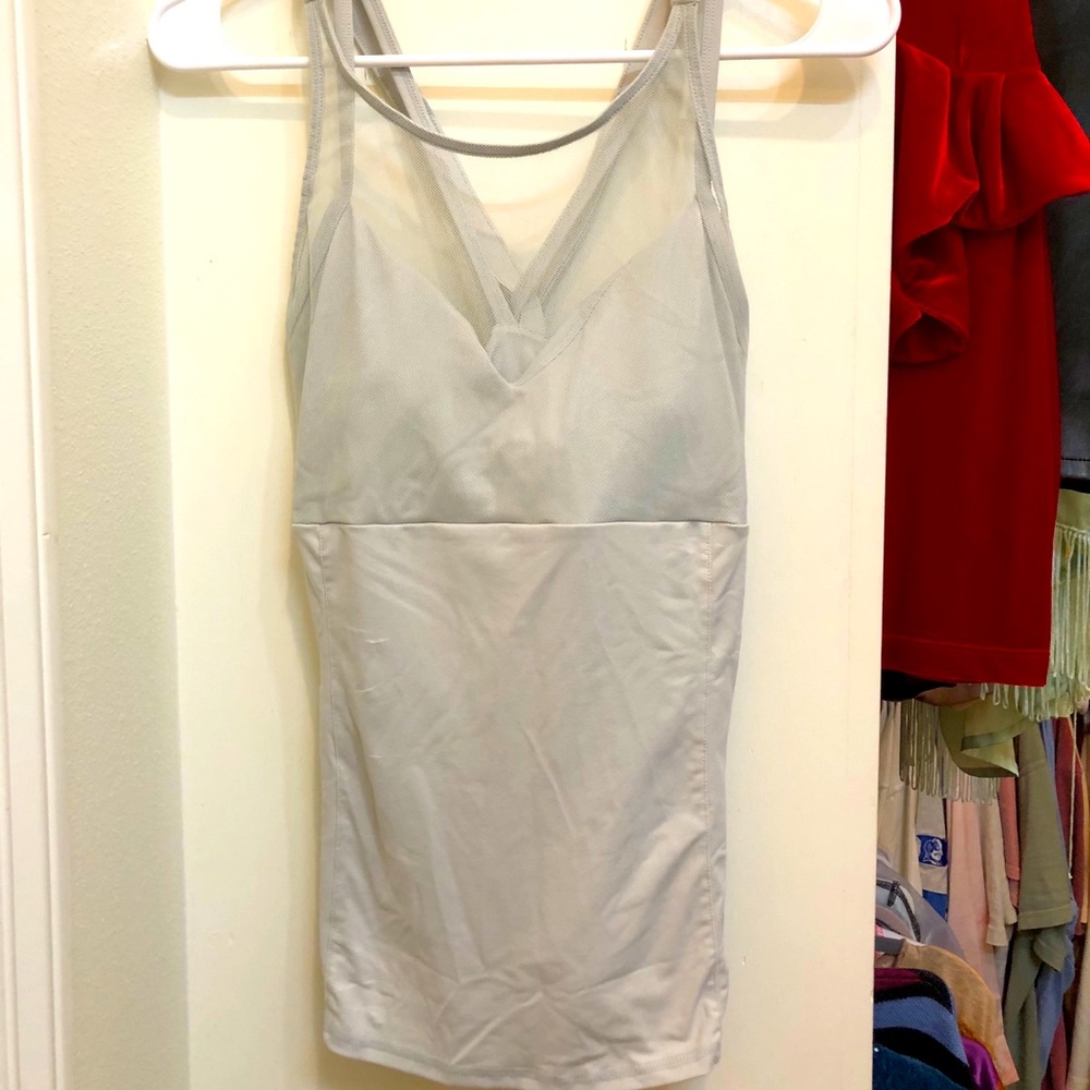 Alo yoga mesh top tank